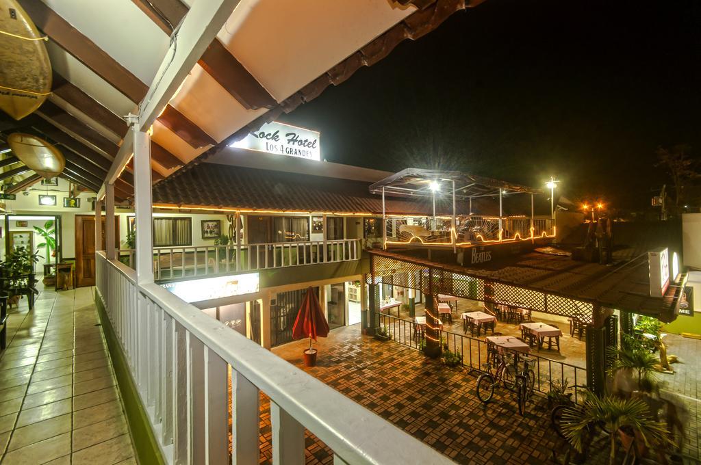 Cadillac Rock Beach Hotel Jacó Esterno foto